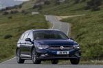 Volkswagen Passat R-Line Estate 2019 года (UK)